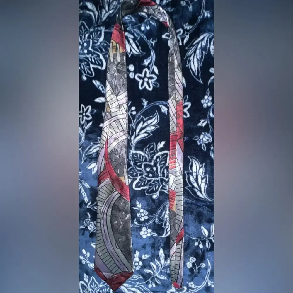 A Foxx Ltd Made in USA Mens Neck Tie